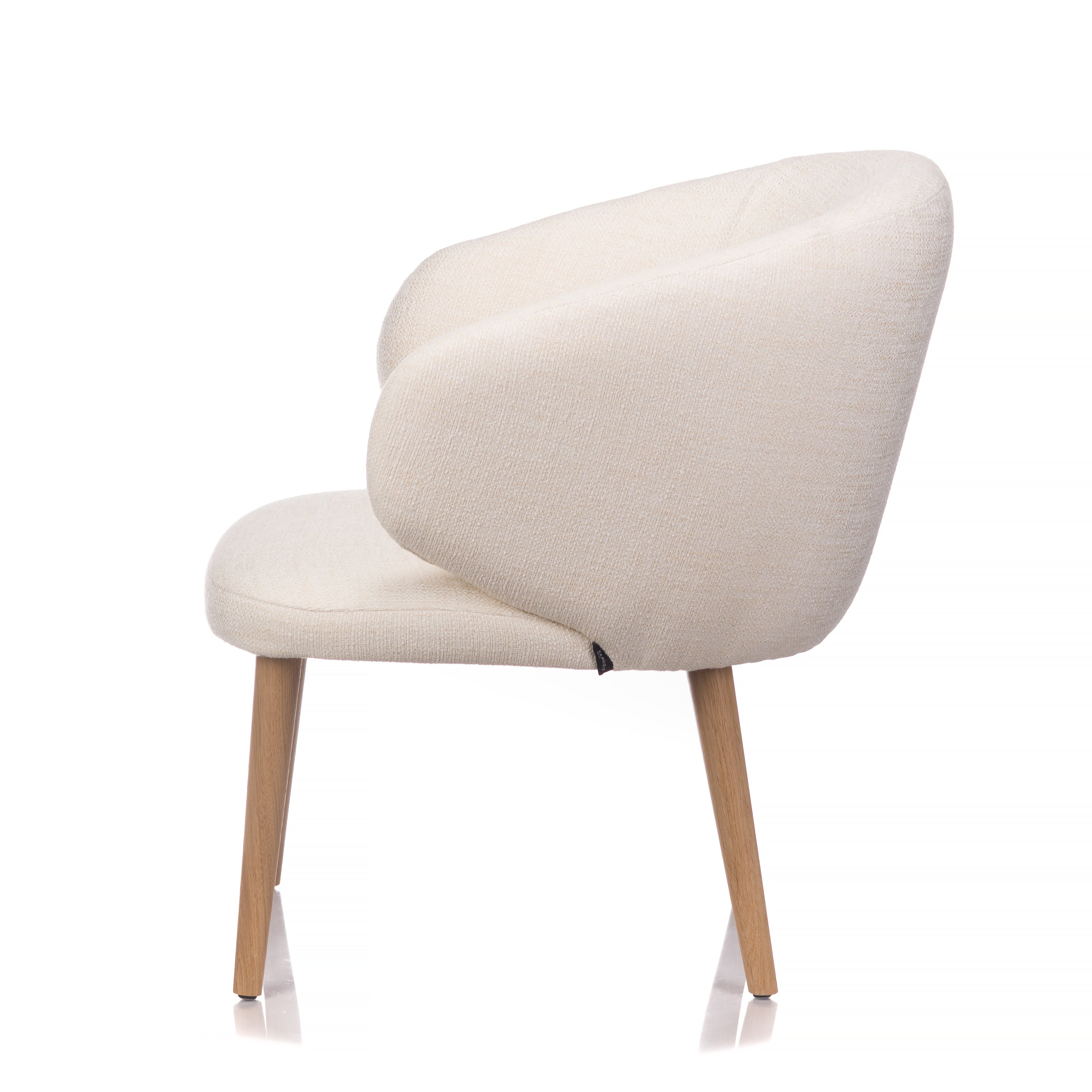 Stella club chair wooden legs