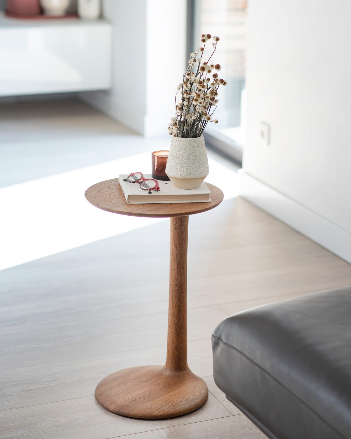 Stolik boczny Hoya – Szyszka Design
