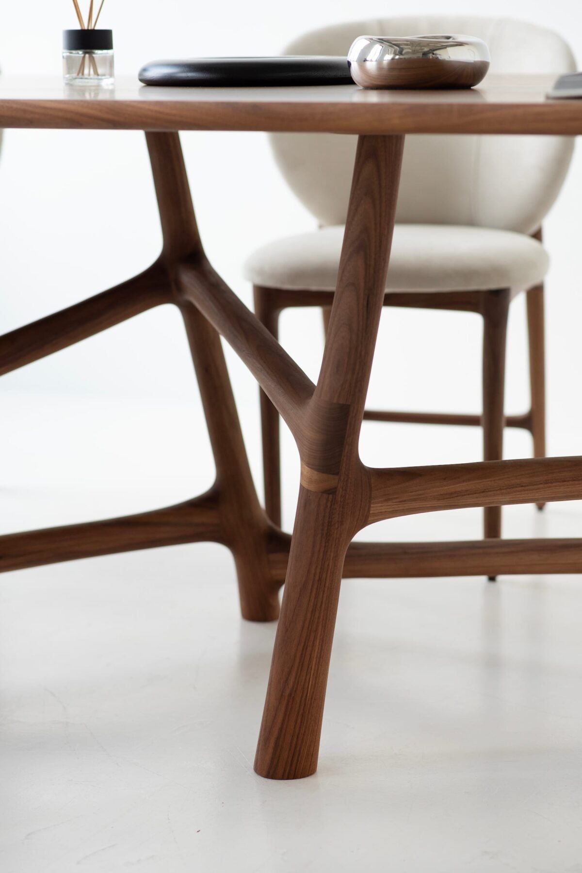 Stół Imelo – Szyszka Design