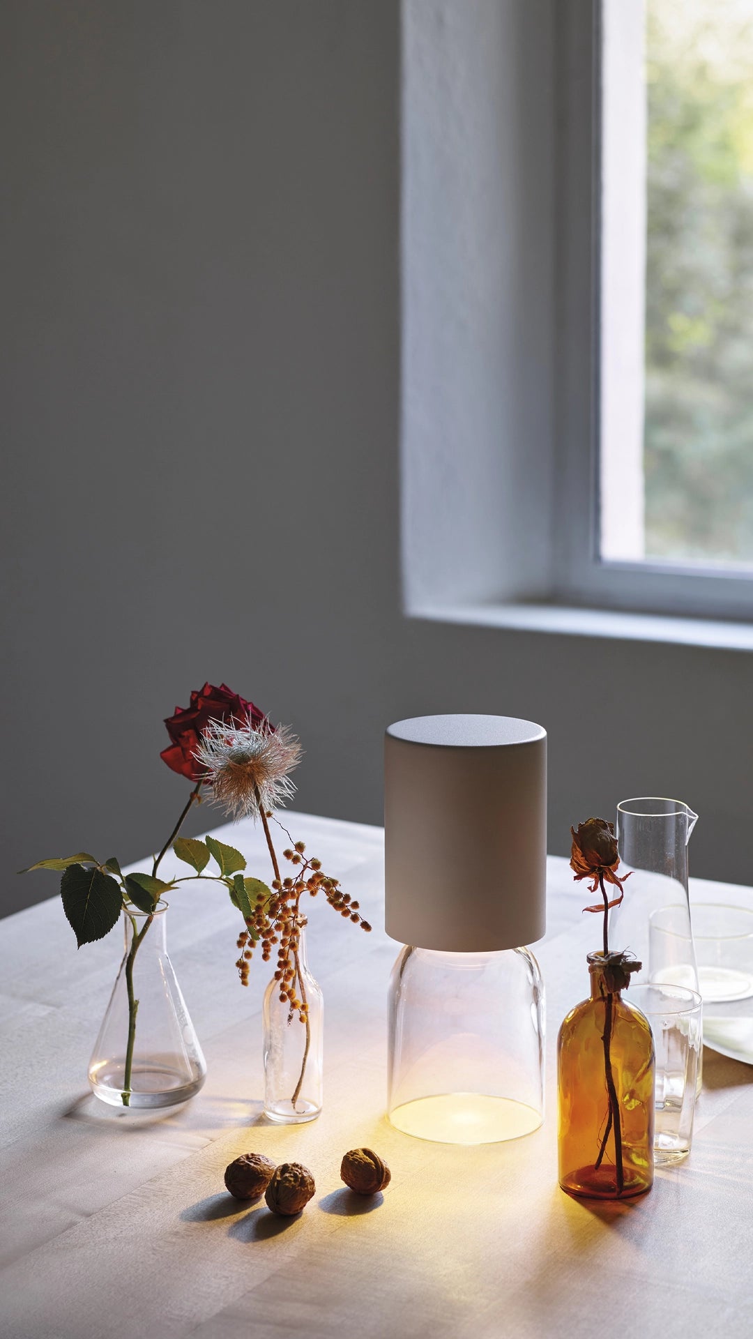 Lampa stołowa Nui Mini – Luceplan