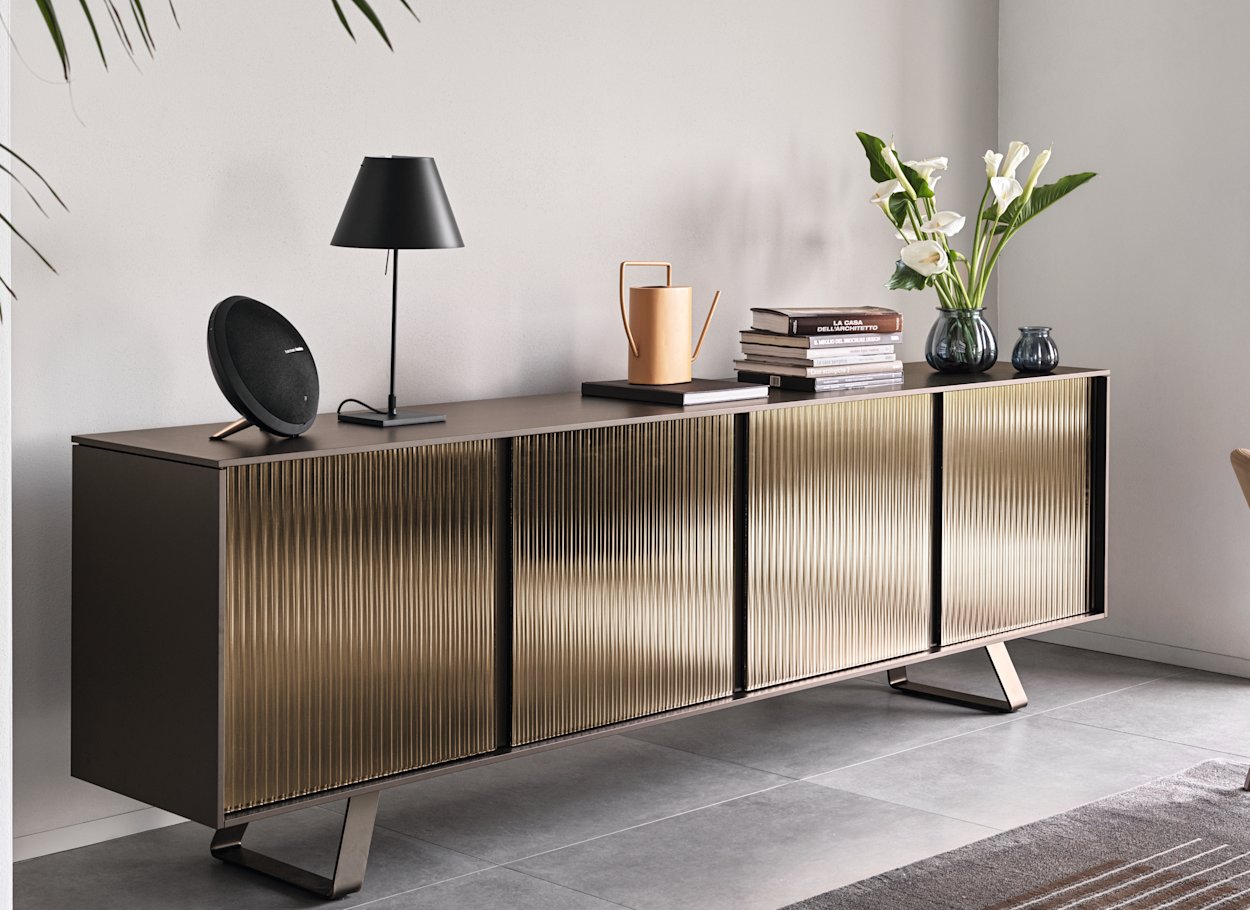 Komoda Secret 4-drzwiowa 247 cm Calligaris