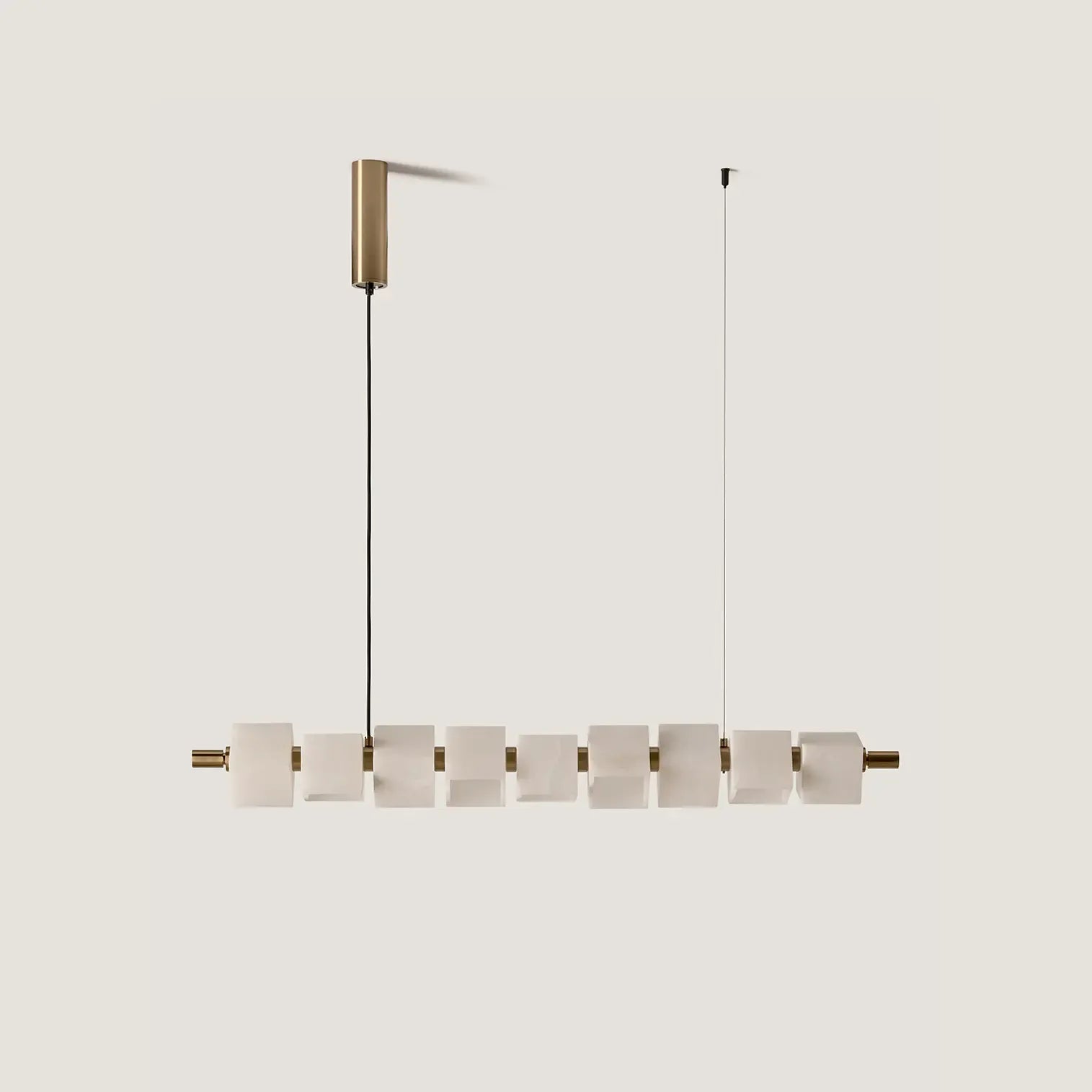 Cubic L – lampa wisząca LED z alabastru