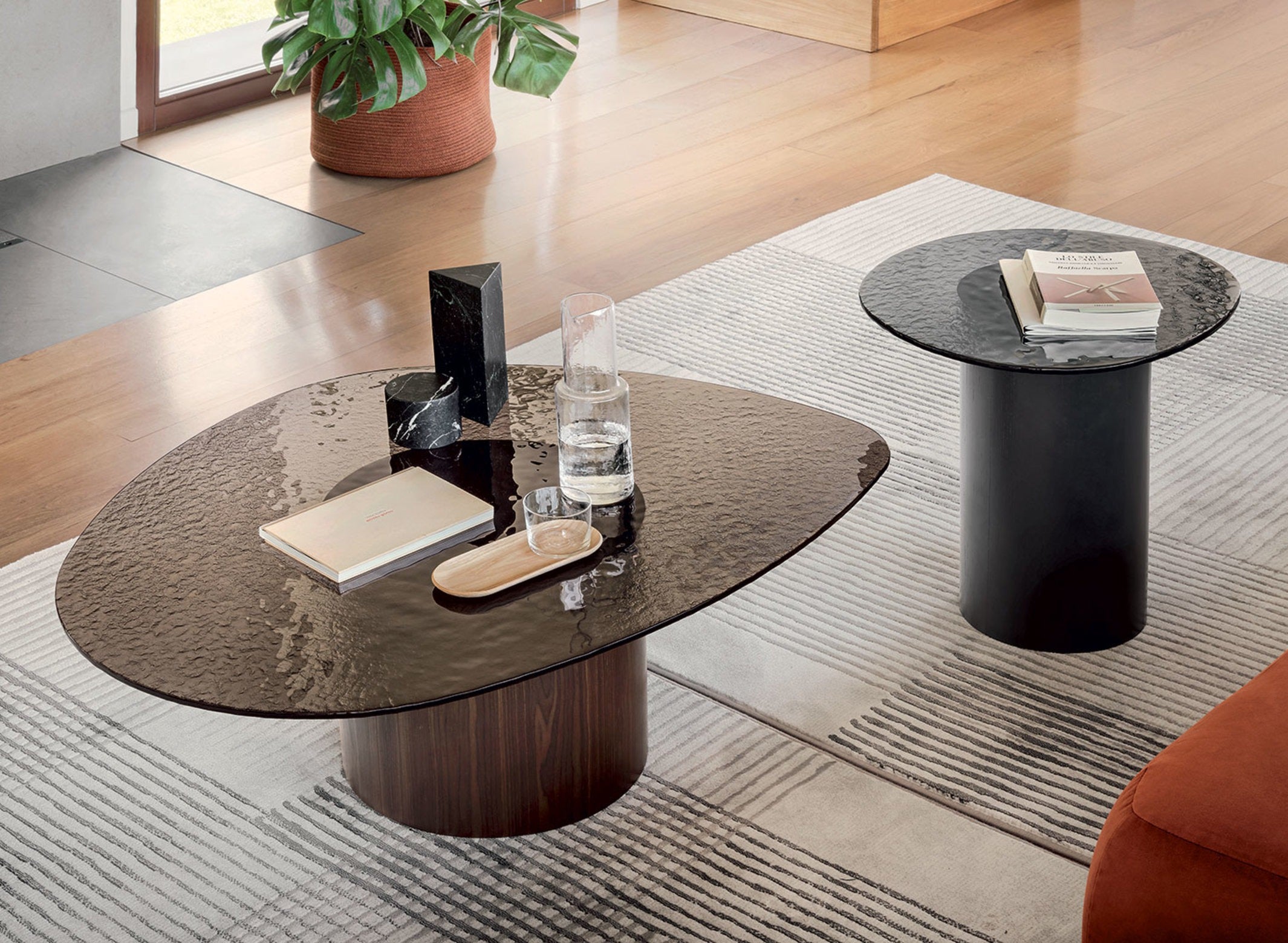 Stolik kawowy Mushroom 110 × 87 cm Calligaris