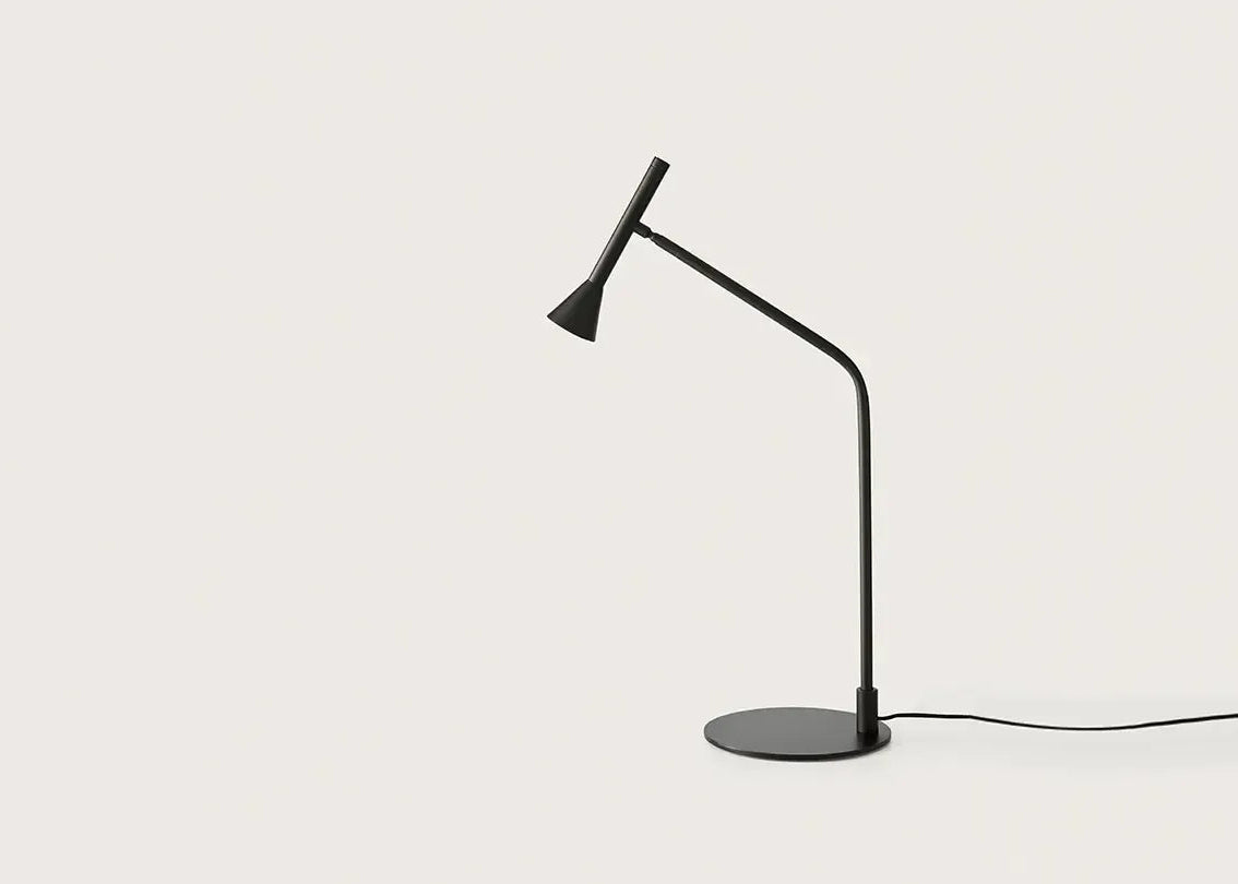 Lyb – lampa stołowa LED