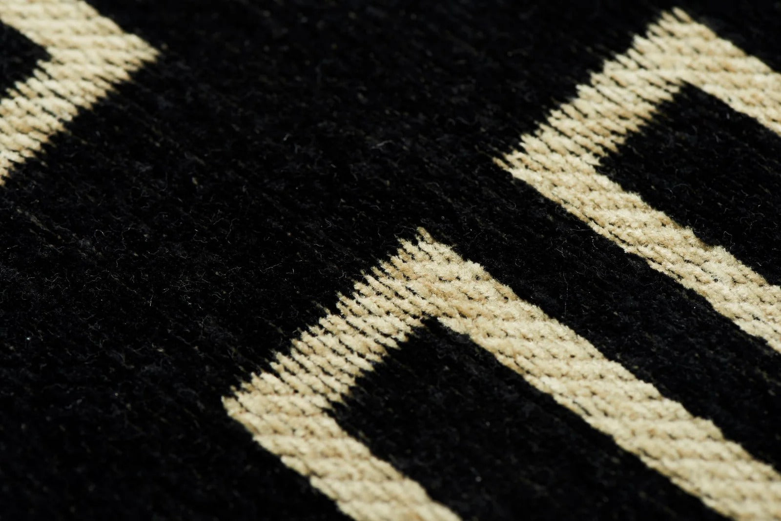 Dywan Royal Black – Carpet Decor