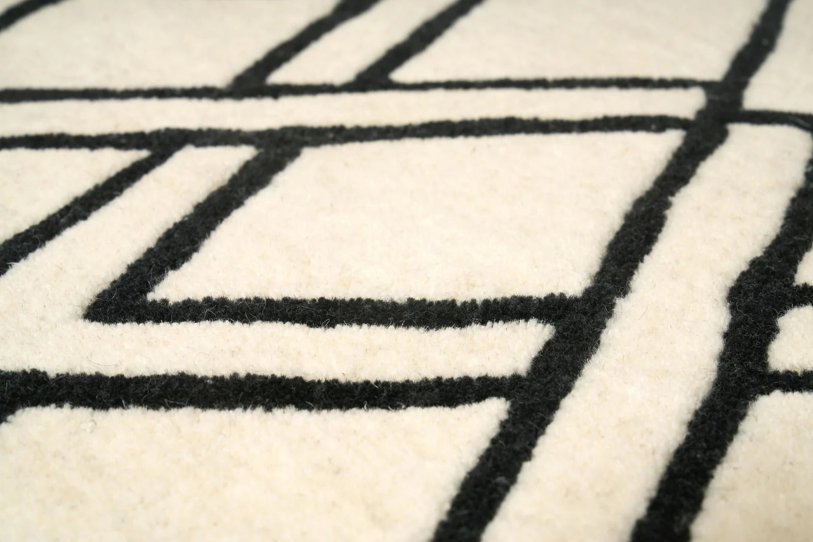 Dywan Brooklyn Black – Carpet Decor