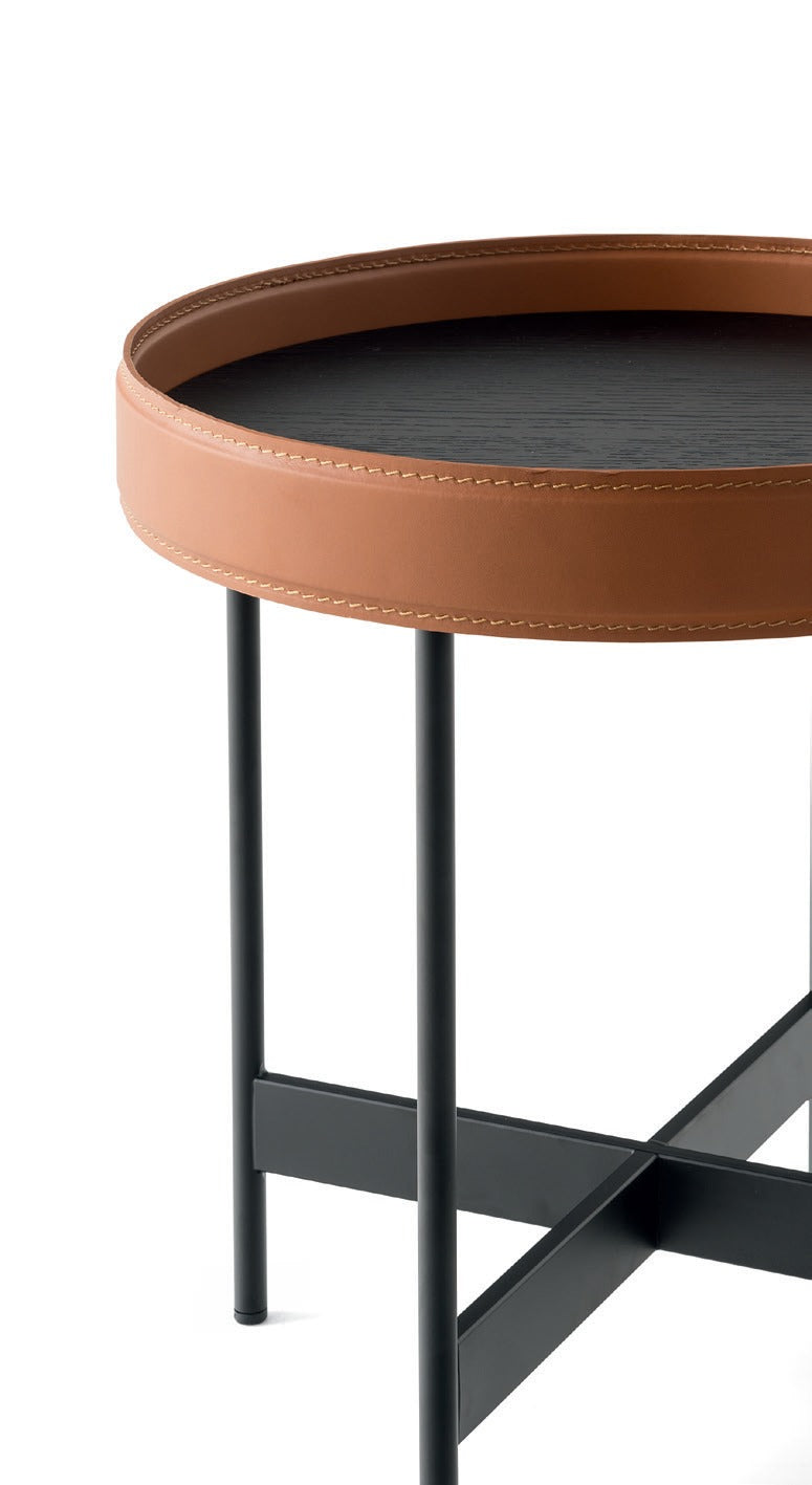 Stolik pomocniczy Arena Ø42 cm z tacą Calligaris