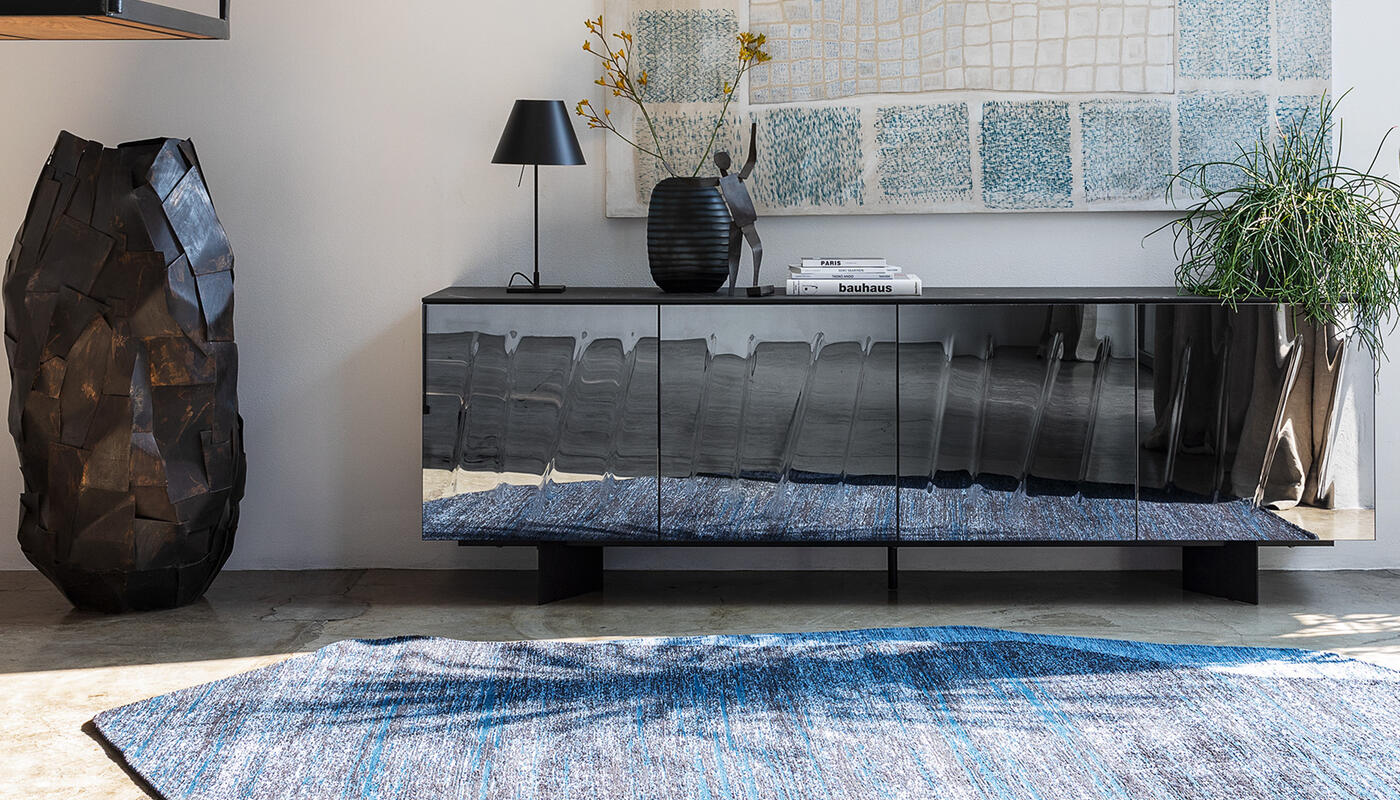 Komoda Ritratti 4-drzwiowa 241 cm Calligaris