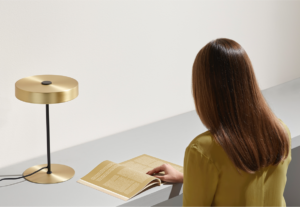 Ambor – lampa stołowa