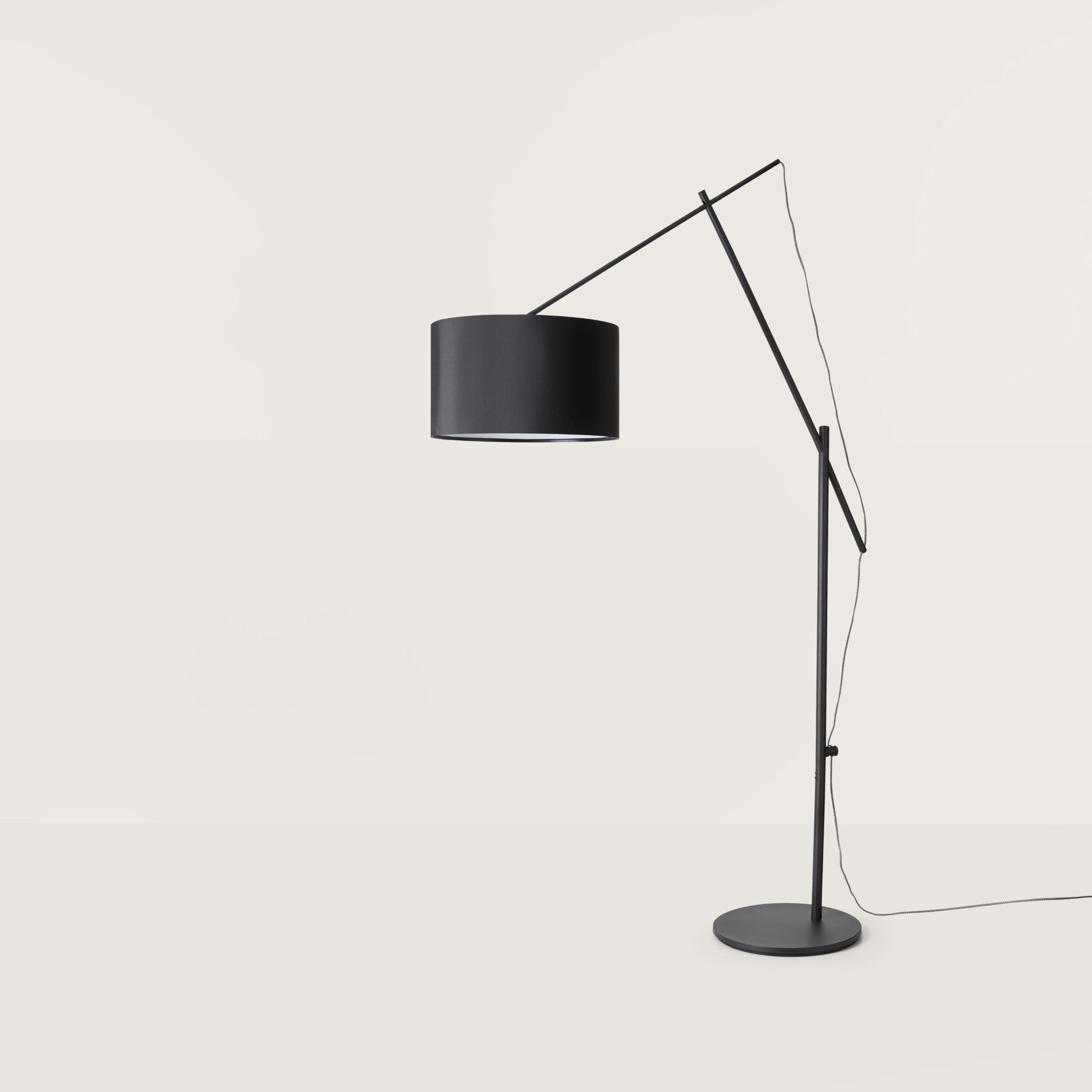 Ario – lampa podłogowa