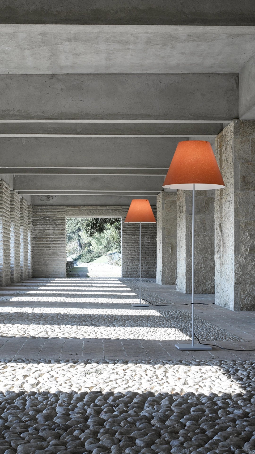 Lampa podłogowa Grande Costanza Open Air – Luceplan