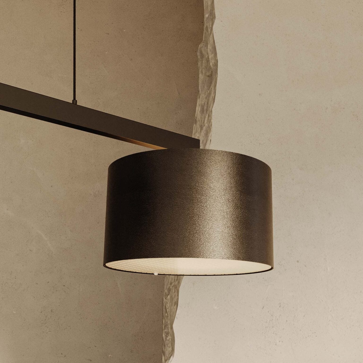Rems 2 – lampa wisząca skórzana
