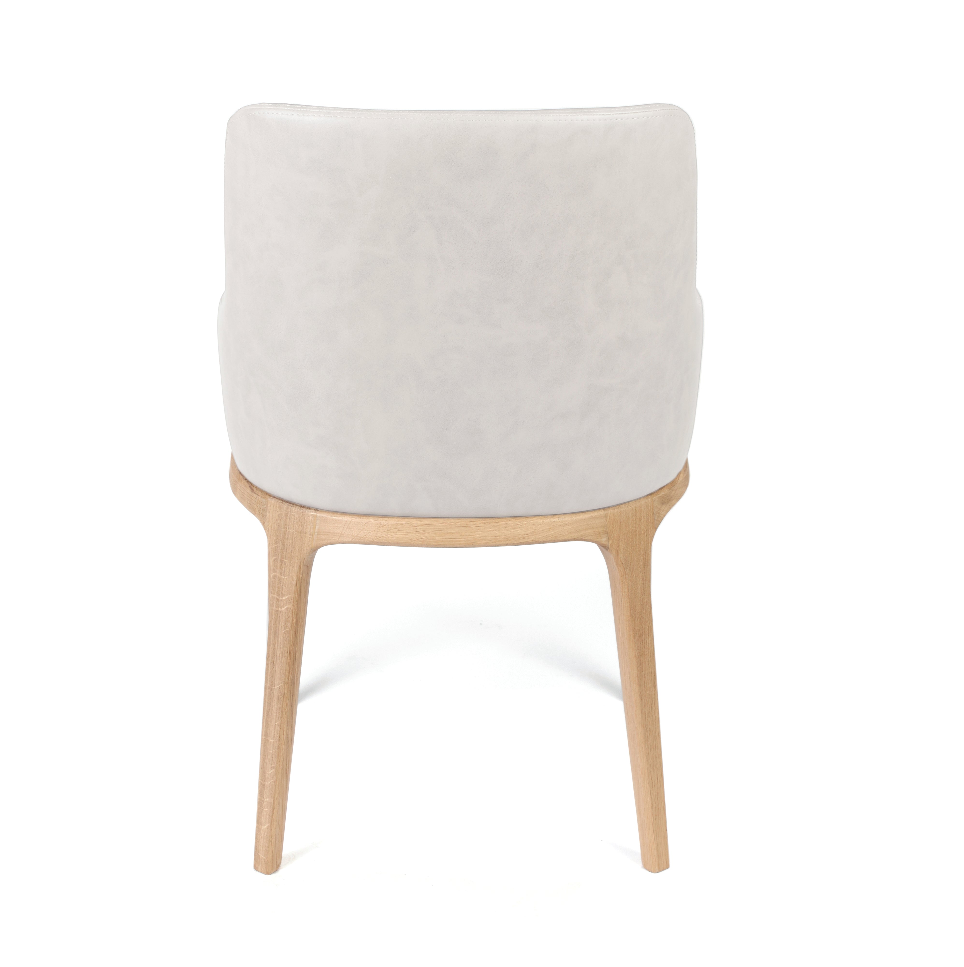Movano armchair