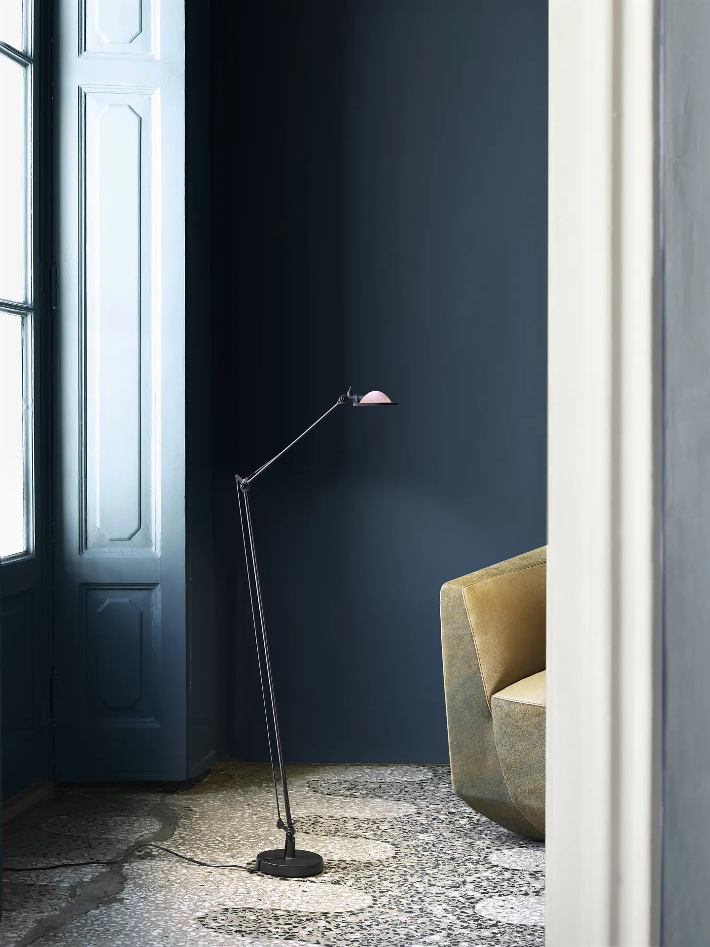 Lampa podłogowa Berenice – Luceplan