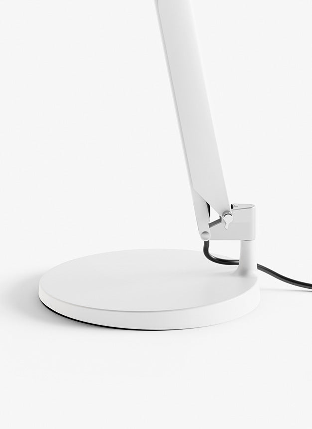 Lampa stołowa Fortebraccio – Luceplan