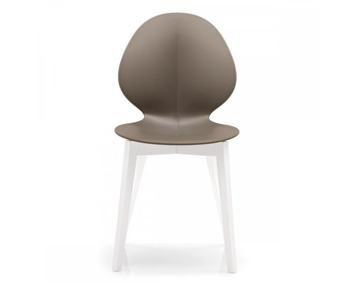 Krzesło Basil na drewnianej podstawie Calligaris