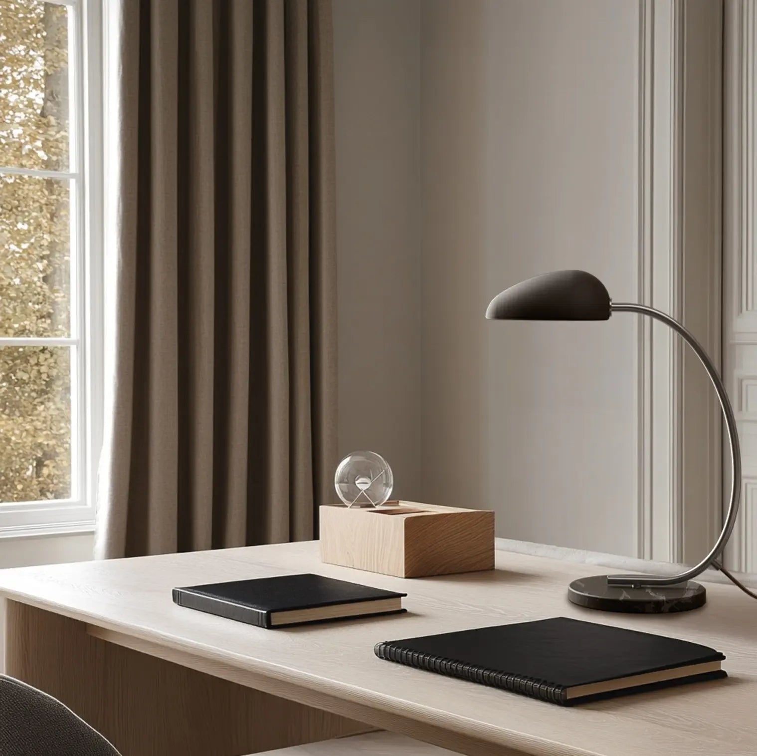 Kezo – lampa stołowa LED