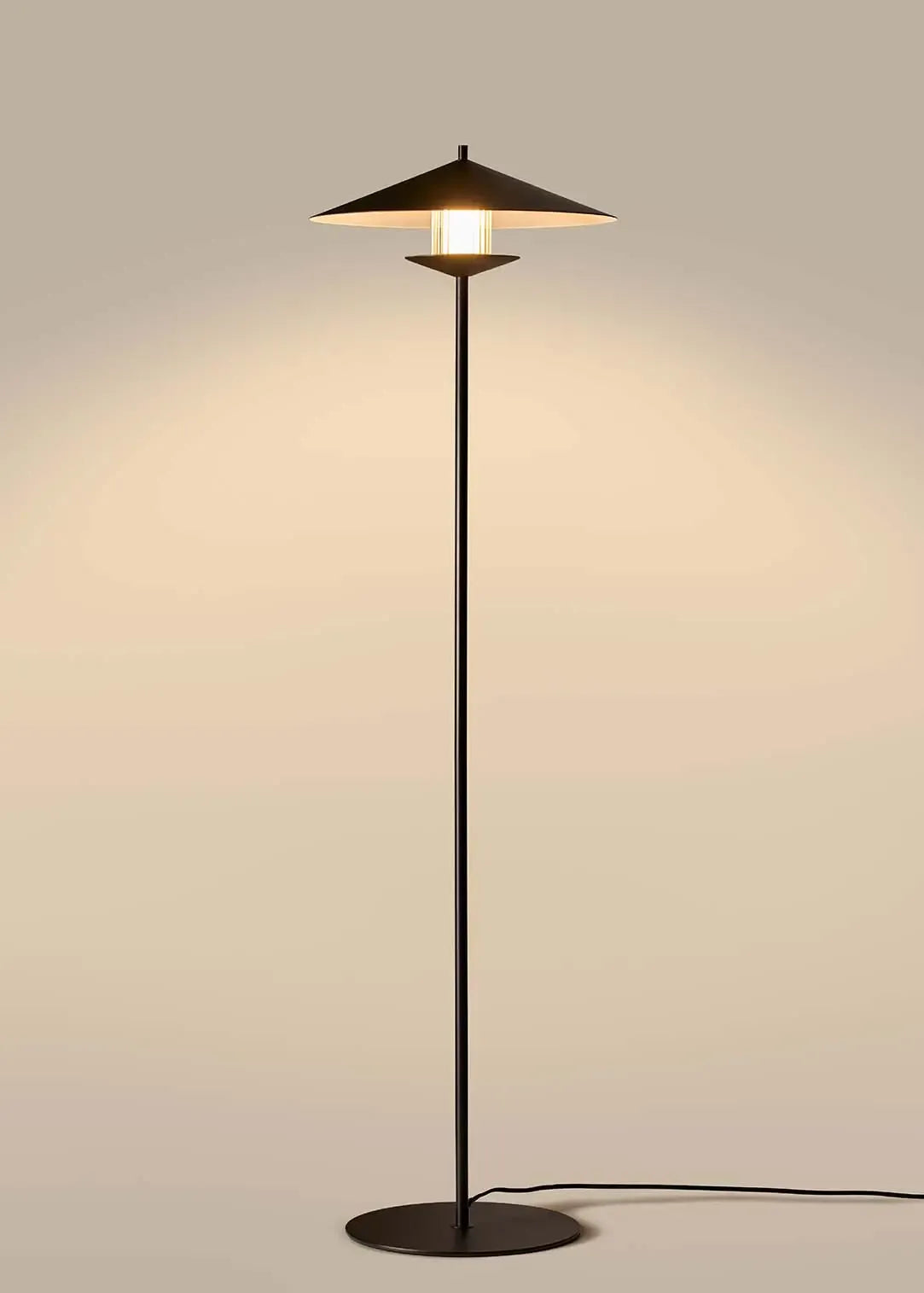Gehit – lampa podłogowa LED