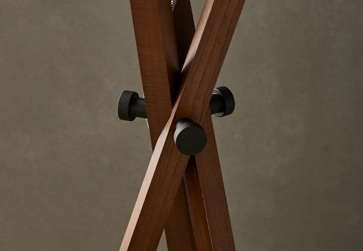 Cot – lampa podłogowa