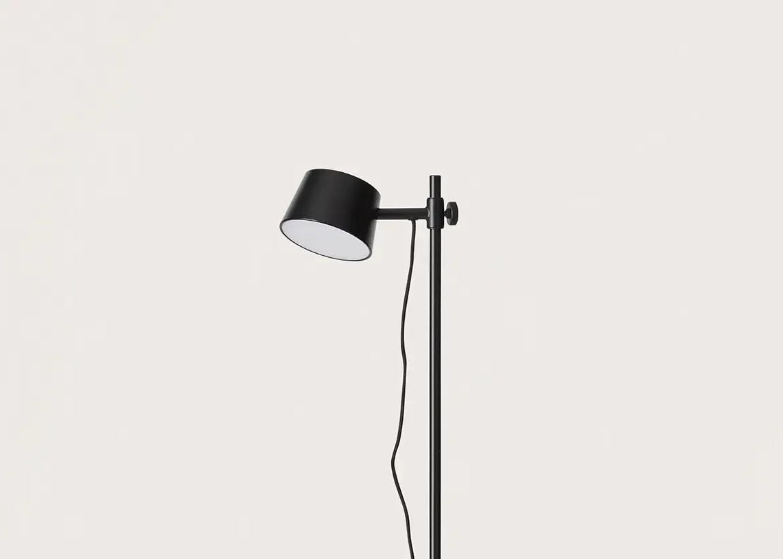 Nera – lampa podłogowa LED