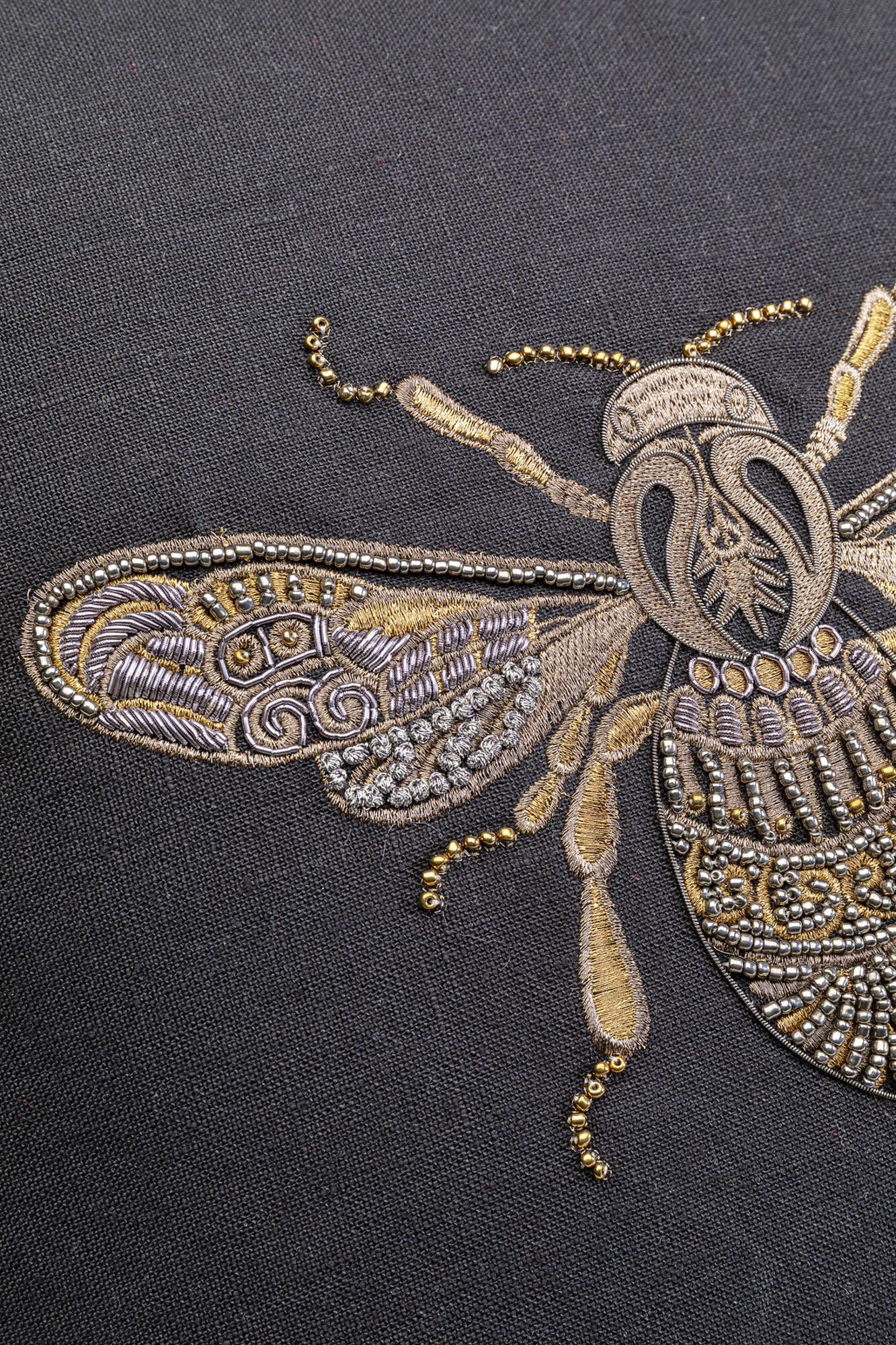 Poduszka dekoracyjna Glitter Bee