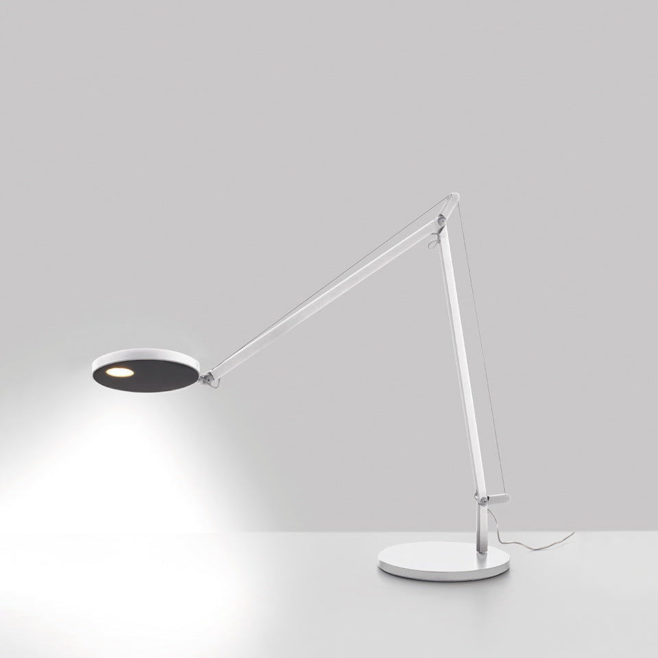 Demetra – biała lampa stołowa LED
